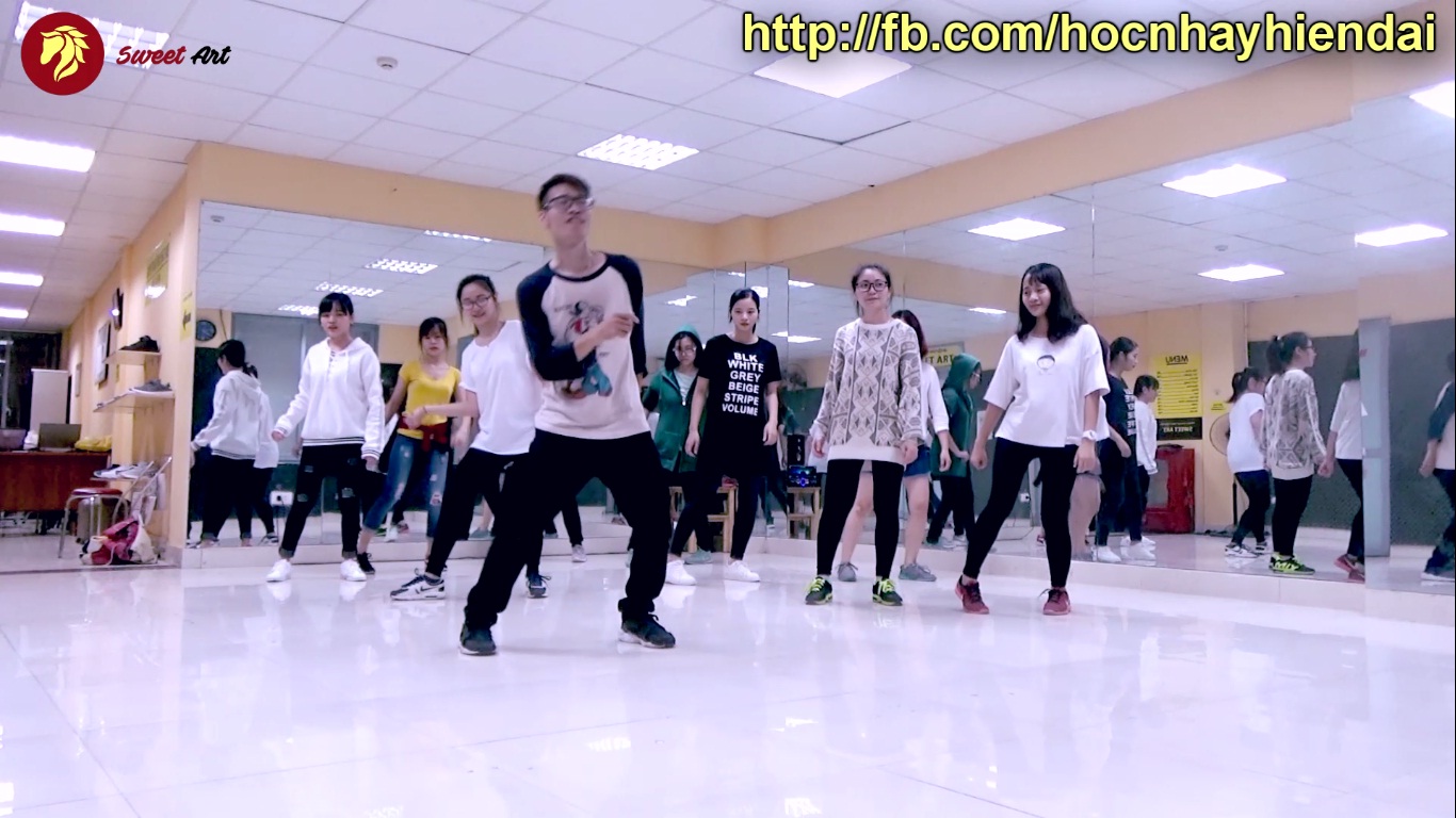Shuffle Dance C47